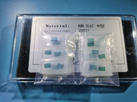 Kristal Tunggal 5 * 5mm 6H-N Wafer Silikon Karbida Dipoles