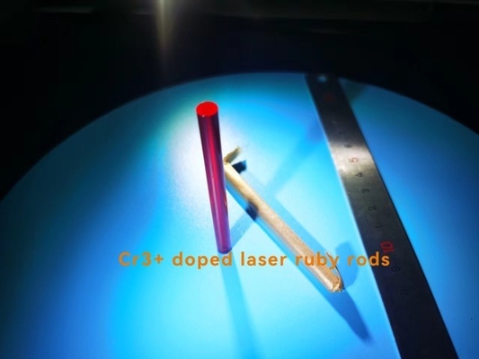 Pelapisan Ukuran Disesuaikan Kristal Safir Laser Kekerasan Tinggi Anti Korosi