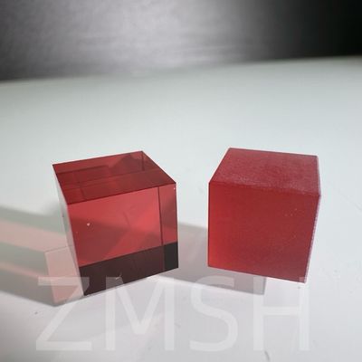 Pertanian buatan Berwarna Doped Sapphire AL2O3 Metode CZ Disesuaikan Ruby Blue Padparadscha