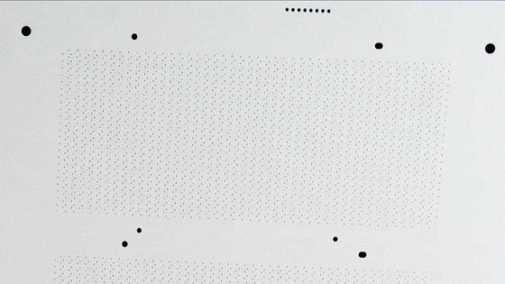 Transmisi Tinggi TGV Sapphire Substrate Konduktif Aerospace Automotive AR VR