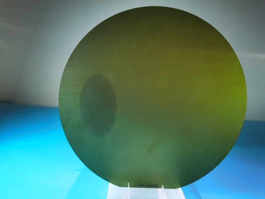 Harga yang pantas 8Inch 200mm 4H-N SiC Wafer Konduktif dummy grade N-type Research on line