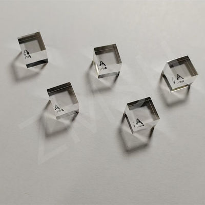 10x10x10mmt Lensa optik SiC transparan 4H-SEMI Kekerasan 9.0 bentuk khusus