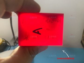 Harga yang pantas Warna Merah Titanium Doped Sapphire Doped Sapphire Lensa Kristal Tunggal Untuk Perangkat Laser on line