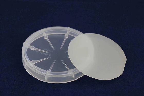 Harga yang pantas 0.4mm Berdiri Bebas Gallium Nitrida Wafer HVPE GaN kristal tunggal Untuk Perangkat on line
