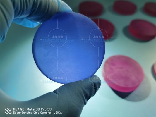 Harga yang pantas Al2o3 Kristal Safir Laser Doping Berwarna Sintetis on line